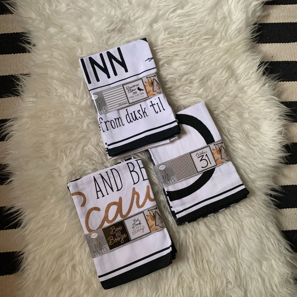 Set 6 Target Halloween bar towels Blogger favorite